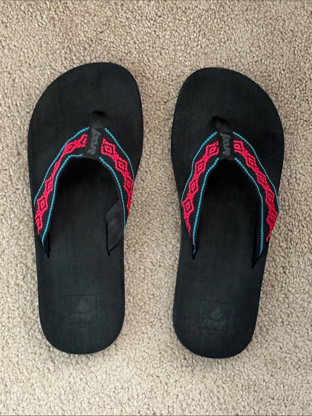Women’s Reef Black Flip Flop Sandals with Pink and Teal Straps